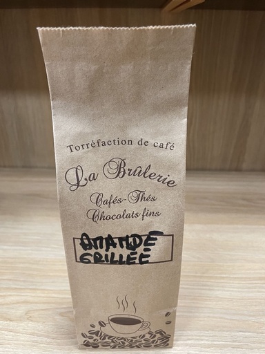 Café aromatisé à l'amande grillée